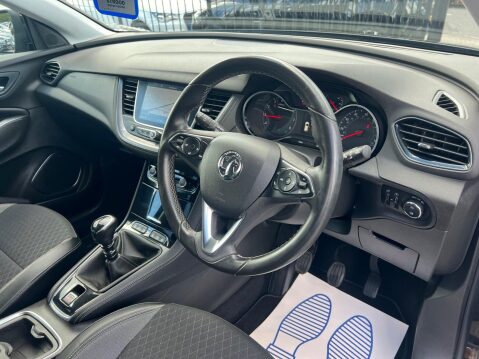 Vauxhall Grandland X 1.2 Turbo Sport Nav Euro 6 (s/s) 5dr 18