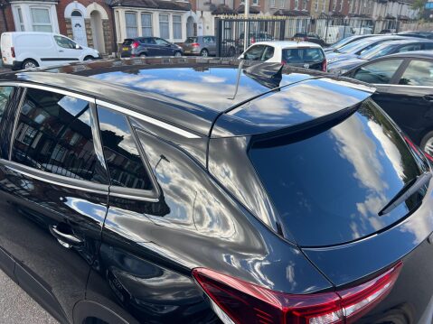 Vauxhall Grandland X 1.2 Turbo Sport Nav Euro 6 (s/s) 5dr 17