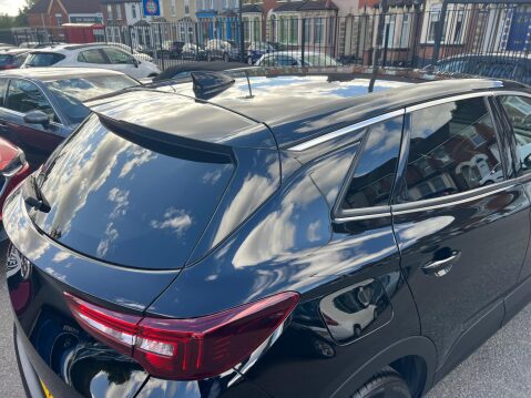 Vauxhall Grandland X 1.2 Turbo Sport Nav Euro 6 (s/s) 5dr 16