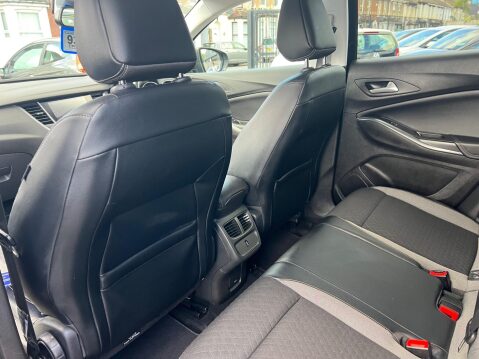 Vauxhall Grandland X 1.2 Turbo Sport Nav Euro 6 (s/s) 5dr 26
