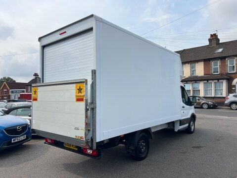 Ford Transit 2.0 350 EcoBlue RWD L4 H1 Euro 6 2dr 6