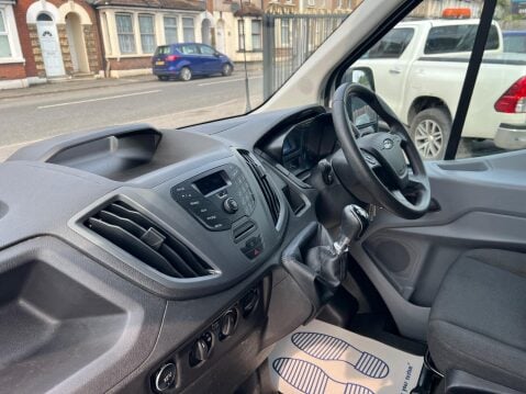 Ford Transit 2.0 350 EcoBlue RWD L4 H1 Euro 6 2dr 21
