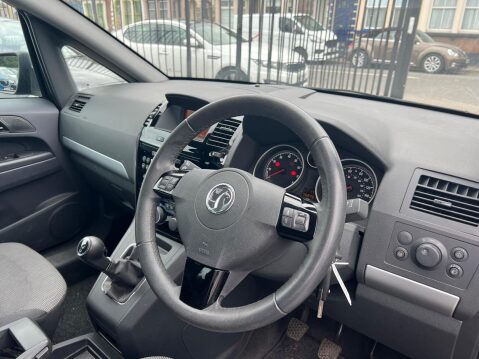 Vauxhall Zafira 1.8 16V Exclusiv Euro 5 5dr 11