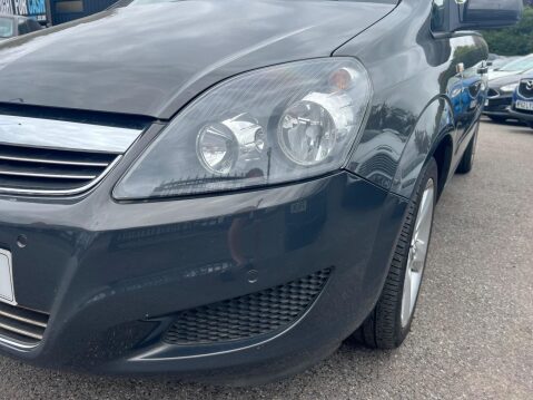 Vauxhall Zafira 1.8 16V Exclusiv Euro 5 5dr 9