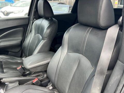 Nissan Juke 1.6 Tekna XTRON Euro 6 5dr 19
