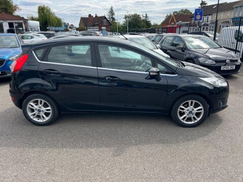 Ford Fiesta 1.25 Zetec Euro 5 5dr 7