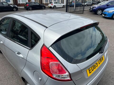 Ford Fiesta 1.0T EcoBoost Zetec Euro 6 (s/s) 5dr 15