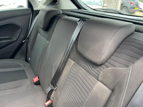 Ford Fiesta 1.0T EcoBoost Zetec Euro 6 (s/s) 5dr 27
