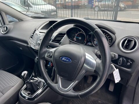 Ford Fiesta 1.0T EcoBoost Zetec Euro 6 (s/s) 5dr 18
