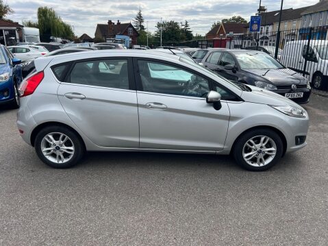 Ford Fiesta 1.0T EcoBoost Zetec Euro 6 (s/s) 5dr 7