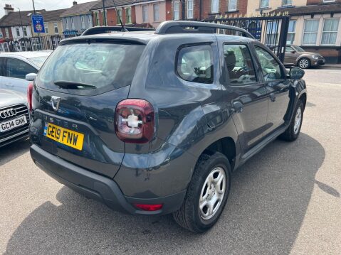 Dacia Duster 1.6 SCe Essential Euro 6 (s/s) 5dr 6