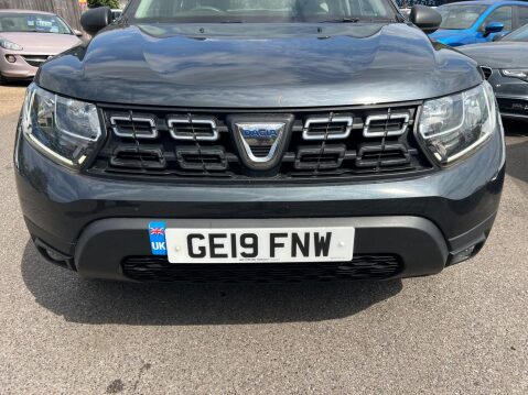 Dacia Duster 1.6 SCe Essential Euro 6 (s/s) 5dr 9