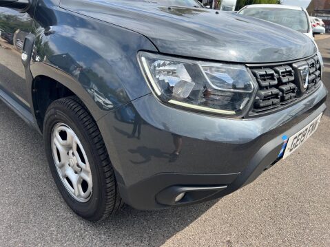 Dacia Duster 1.6 SCe Essential Euro 6 (s/s) 5dr 12