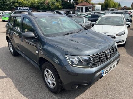 Dacia Duster 1.6 SCe Essential Euro 6 (s/s) 5dr
