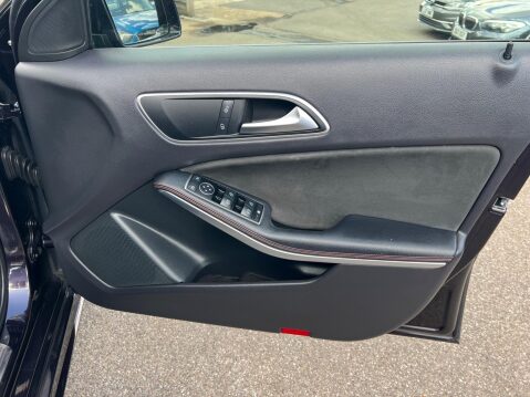 Mercedes-Benz A Class 1.5 A180 CDI AMG Sport 7G-DCT Euro 5 (s/s) 5dr 36