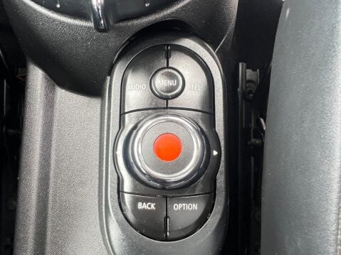 Mini Hatch 1.5 Cooper Euro 6 (s/s) 5dr 39