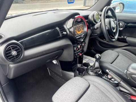Mini Hatch 1.5 Cooper Euro 6 (s/s) 5dr 24