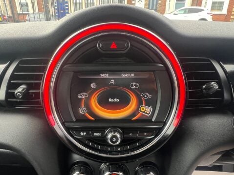 Mini Hatch 1.5 Cooper Euro 6 (s/s) 5dr 33