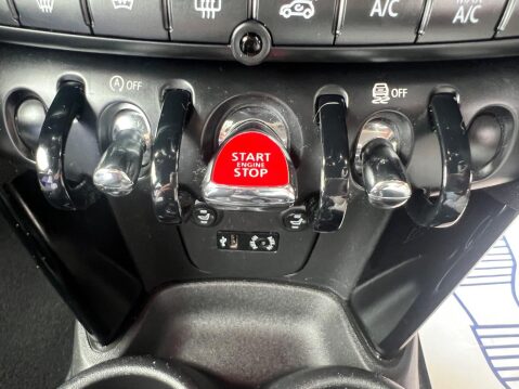 Mini Hatch 1.5 Cooper Euro 6 (s/s) 5dr 35