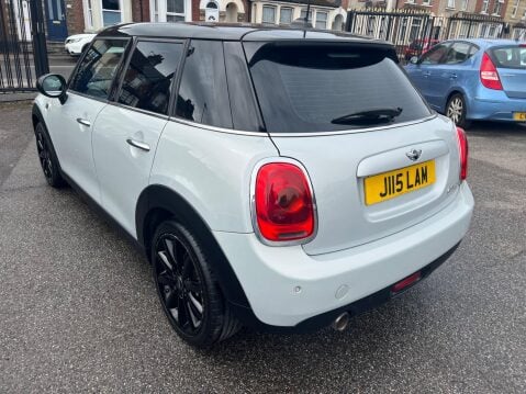 Mini Hatch 1.5 Cooper Euro 6 (s/s) 5dr 4