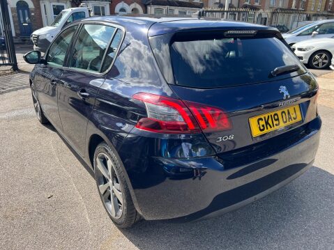 Peugeot 308 1.2 PureTech GPF Allure Euro 6 (s/s) 5dr 4