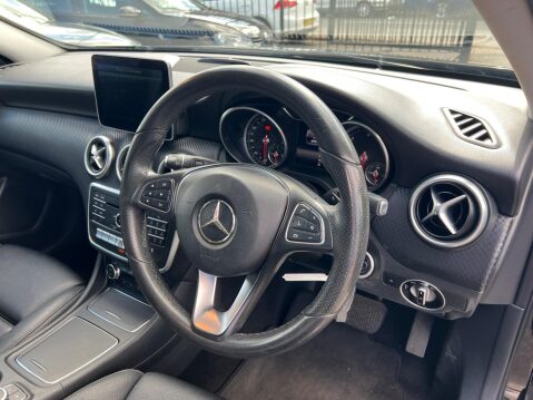 Mercedes-Benz A Class 1.5 A180d Sport (Premium) 7G-DCT Euro 6 (s/s) 5dr 15