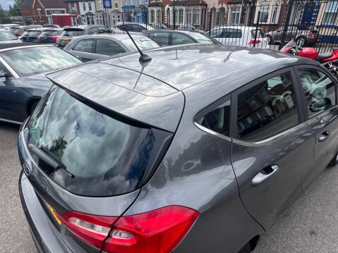 Ford Fiesta 1.0T EcoBoost Zetec Euro 6 (s/s) 5dr 12