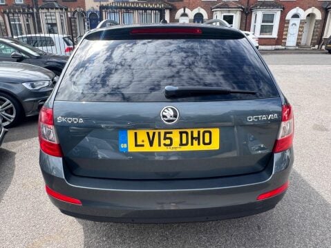 Skoda Octavia 1.2 TSI SE DSG Euro 5 (s/s) 5dr 5