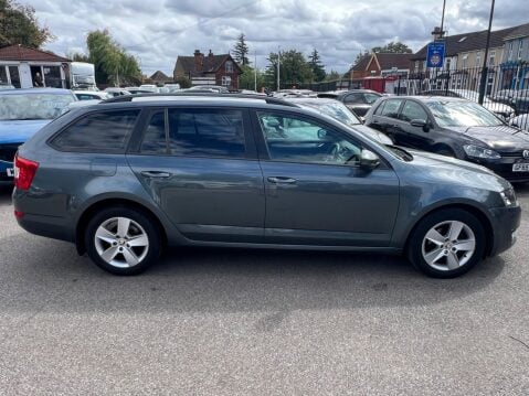 Skoda Octavia 1.2 TSI SE DSG Euro 5 (s/s) 5dr 7