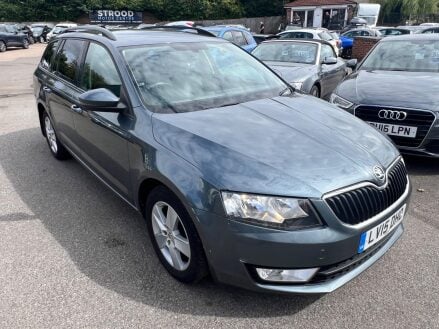 Skoda Octavia 1.2 TSI SE DSG Euro 5 (s/s) 5dr