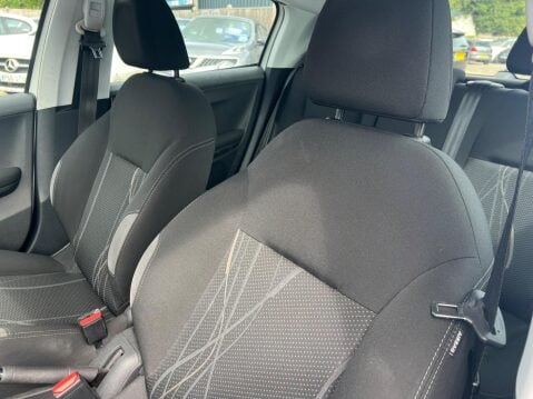Peugeot 208 1.2 VTi Active Euro 5 5dr 20