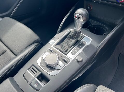 Audi A3 1.4 TFSI CoD S line S Tronic Euro 6 (s/s) 3dr 30
