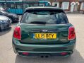 Mini Hatch 2.0 Cooper S Auto Euro 6 (s/s) 3dr 5