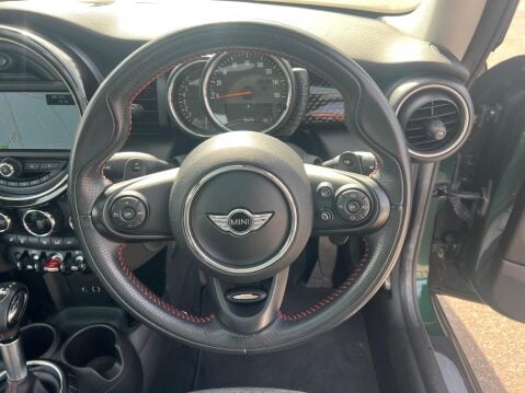 Mini Hatch 2.0 Cooper S Auto Euro 6 (s/s) 3dr 14