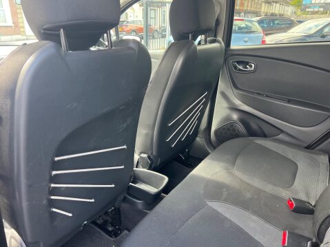 Renault Captur 1.5 dCi ENERGY Dynamique S Nav Auto Euro 6 (s/s) 5dr 22