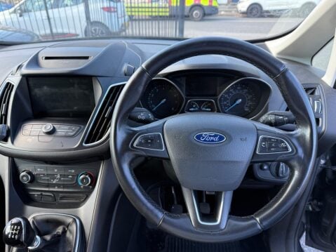 Ford Grand C-Max 1.0T EcoBoost Zetec Euro 6 (s/s) 5dr 8