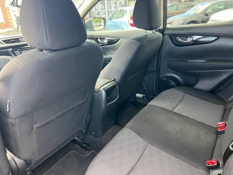 Nissan Qashqai 1.2 DIG-T n-tec 2WD Euro 6 (s/s) 5dr 25