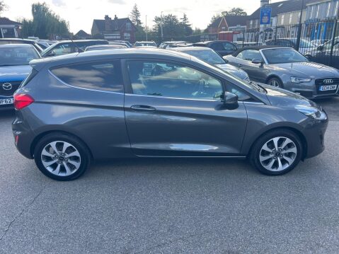 Ford Fiesta 1.1 Ti-VCT Zetec Euro 6 (s/s) 3dr 7