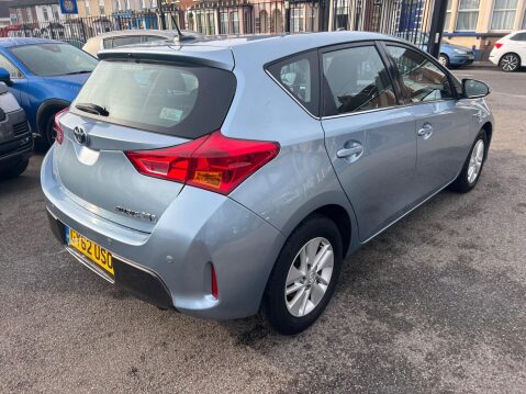 Toyota Auris 1.8 VVT-h Icon CVT Euro 5 (s/s) 5dr 6