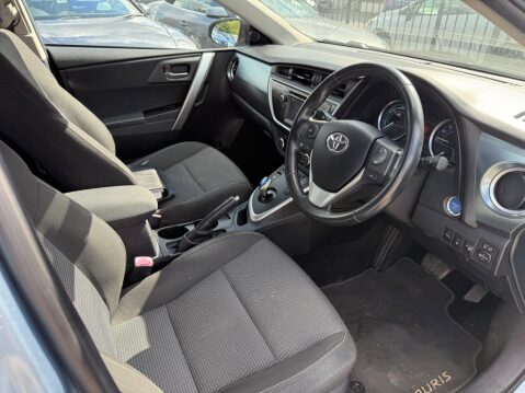 Toyota Auris 1.8 VVT-h Icon CVT Euro 5 (s/s) 5dr 6