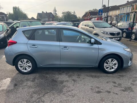 Toyota Auris 1.8 VVT-h Icon CVT Euro 5 (s/s) 5dr 7