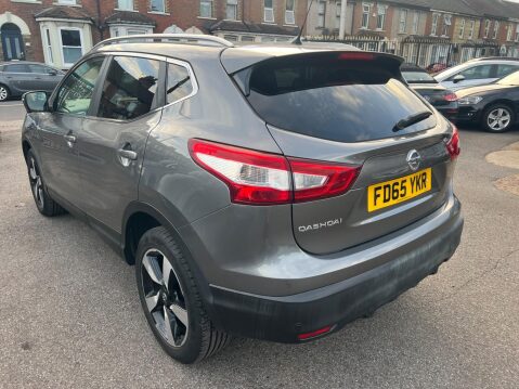 Nissan Qashqai 1.2 DIG-T n-tec+ XTRON 2WD Euro 6 (s/s) 5dr 4