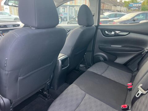 Nissan Qashqai 1.2 DIG-T n-tec+ XTRON 2WD Euro 6 (s/s) 5dr 24