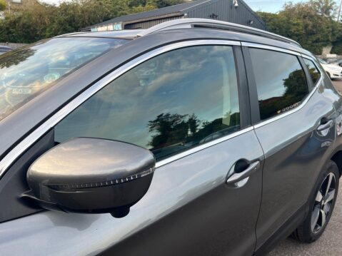 Nissan Qashqai 1.2 DIG-T n-tec+ XTRON 2WD Euro 6 (s/s) 5dr 15