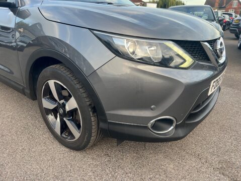 Nissan Qashqai 1.2 DIG-T n-tec+ XTRON 2WD Euro 6 (s/s) 5dr 12
