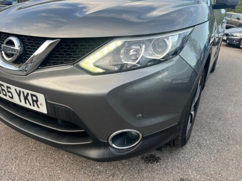 Nissan Qashqai 1.2 DIG-T n-tec+ XTRON 2WD Euro 6 (s/s) 5dr 11