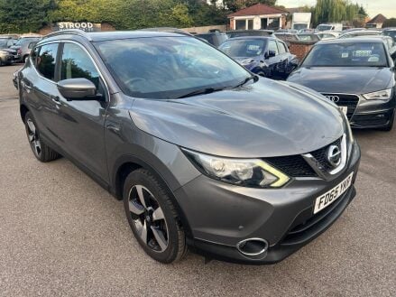 Nissan Qashqai 1.2 DIG-T n-tec+ XTRON 2WD Euro 6 (s/s) 5dr