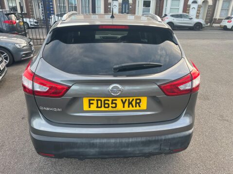 Nissan Qashqai 1.2 DIG-T n-tec+ XTRON 2WD Euro 6 (s/s) 5dr 5
