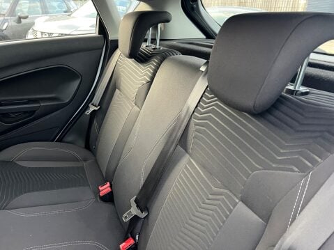 Ford Fiesta 1.0T EcoBoost Zetec Euro 6 (s/s) 5dr 23