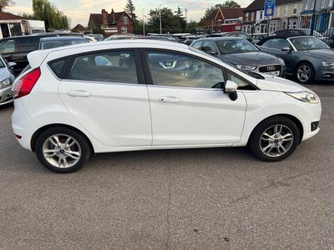 Ford Fiesta 1.0T EcoBoost Zetec Euro 6 (s/s) 5dr 6